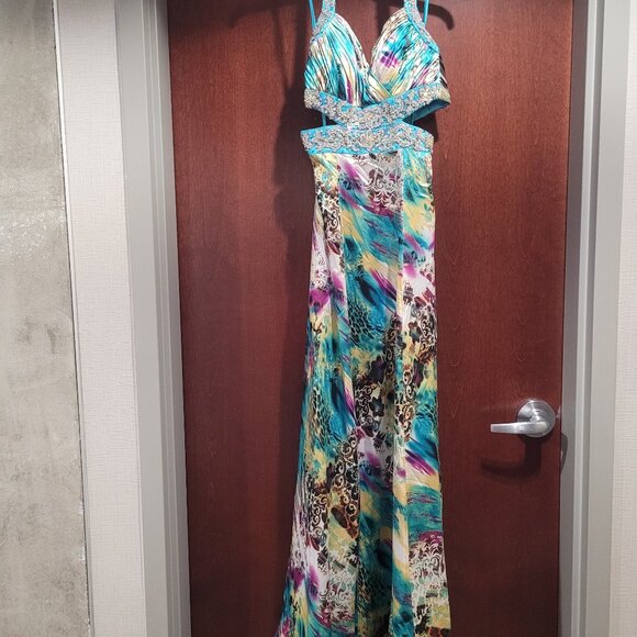 Landa Dresses & Skirts - Landa Designs PC213 Size 2 Prom Dress